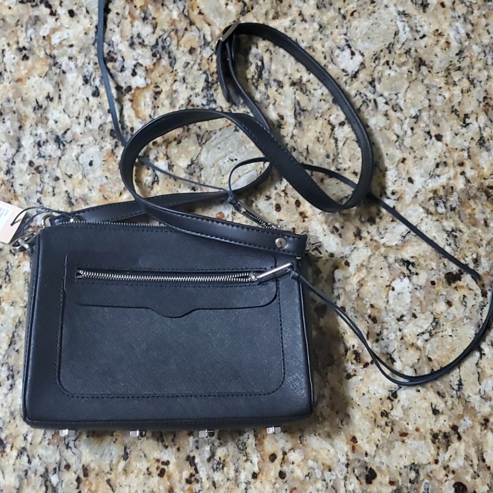 Crossbody purse